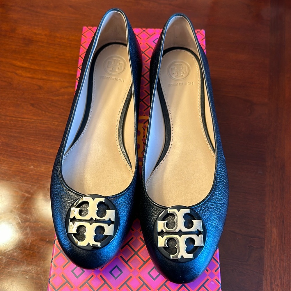Tory Burch Claire ballet flat in black. Worn once. Great classic ballet flat!